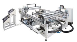 Automatický skrutkovač na priskrutkovanie dielov kovania do krídla