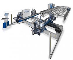 Horizontal welding and cleaning line 